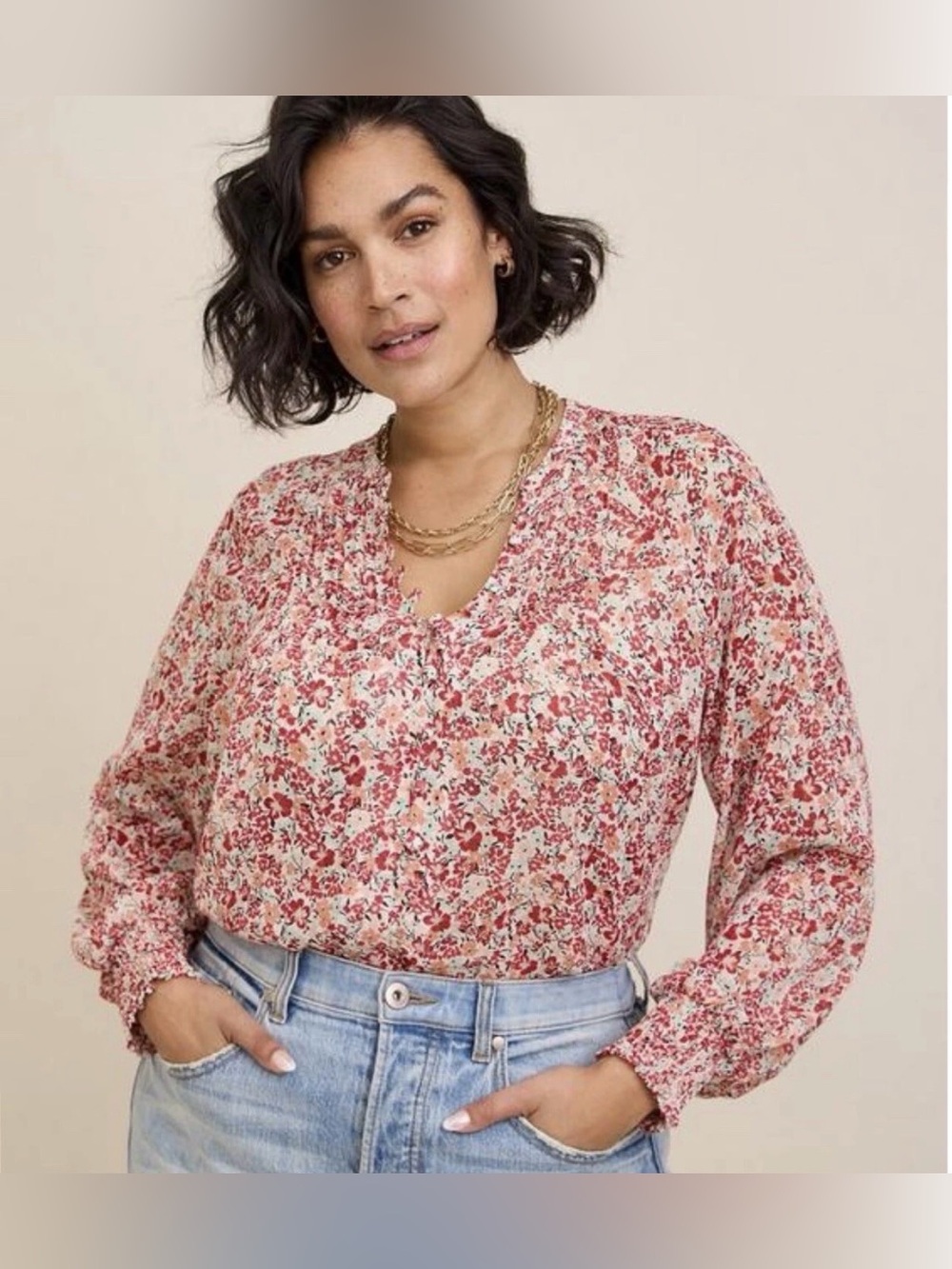 Torrid Sheer Red Floral Long Sleeve Blouse Size 2 Lightweight Crinkle Chiffon